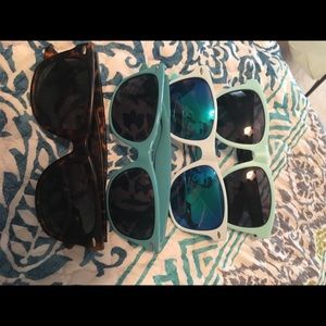4 random sunglasses